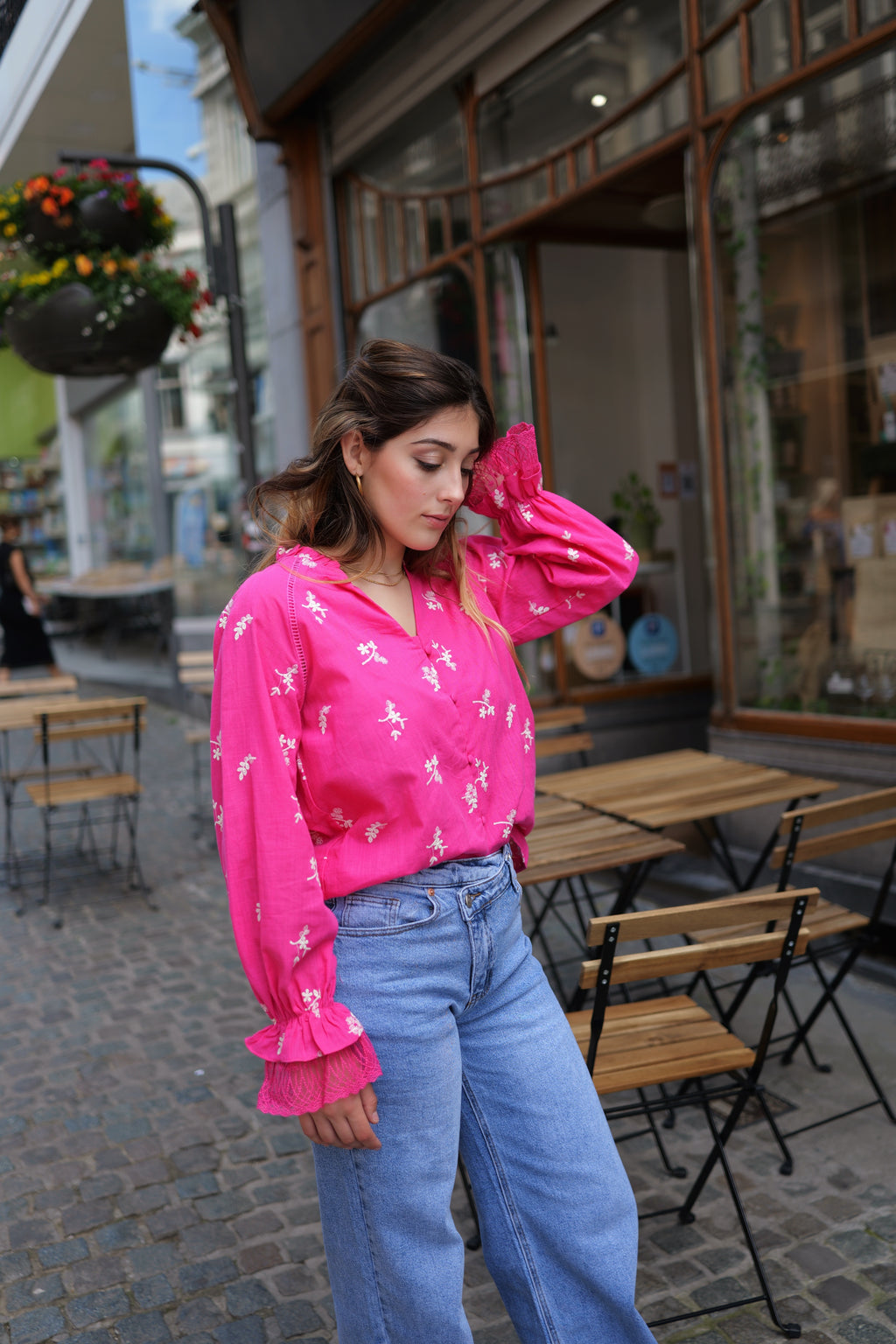 Chemise broderies fleurs