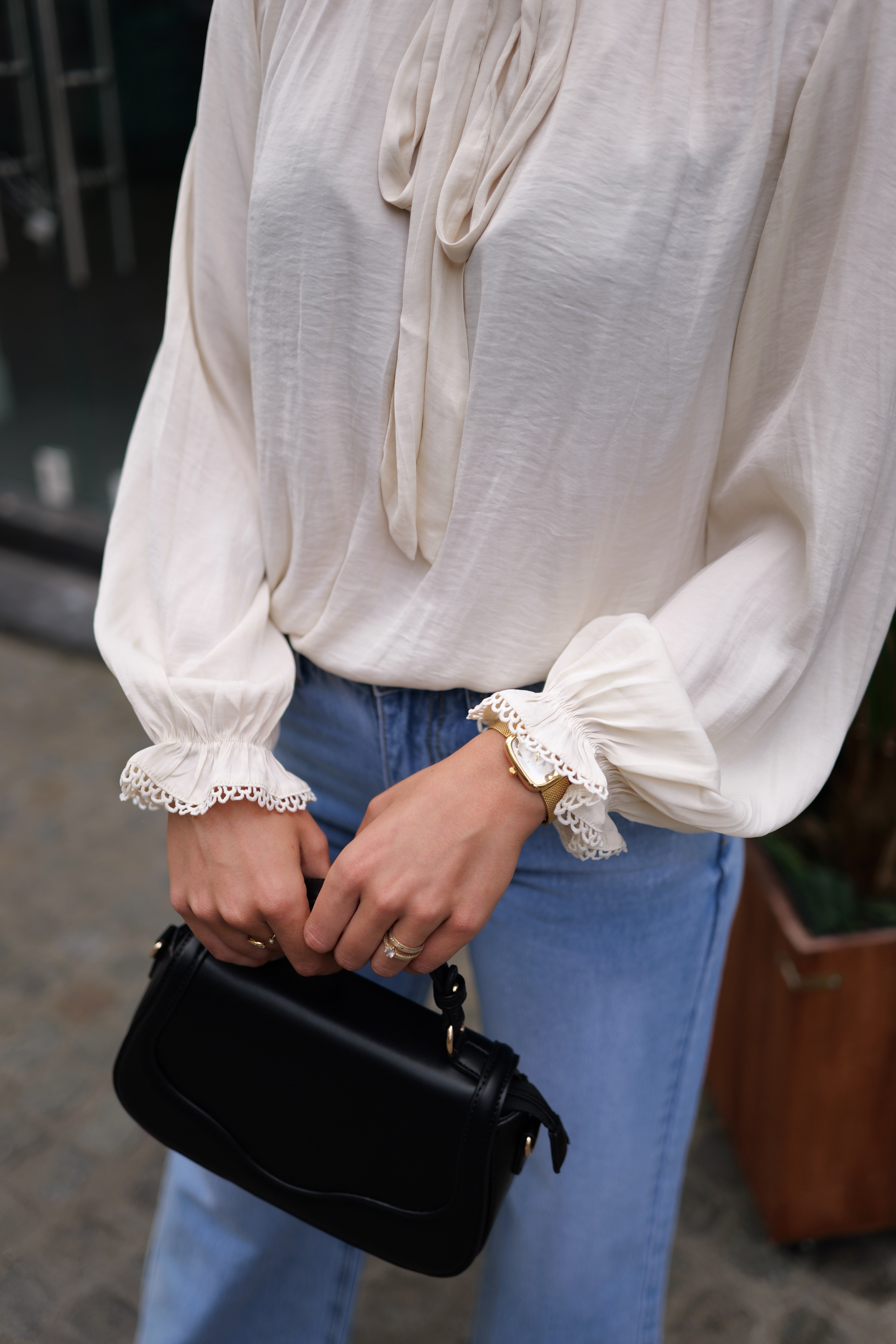 Blouse lavallière