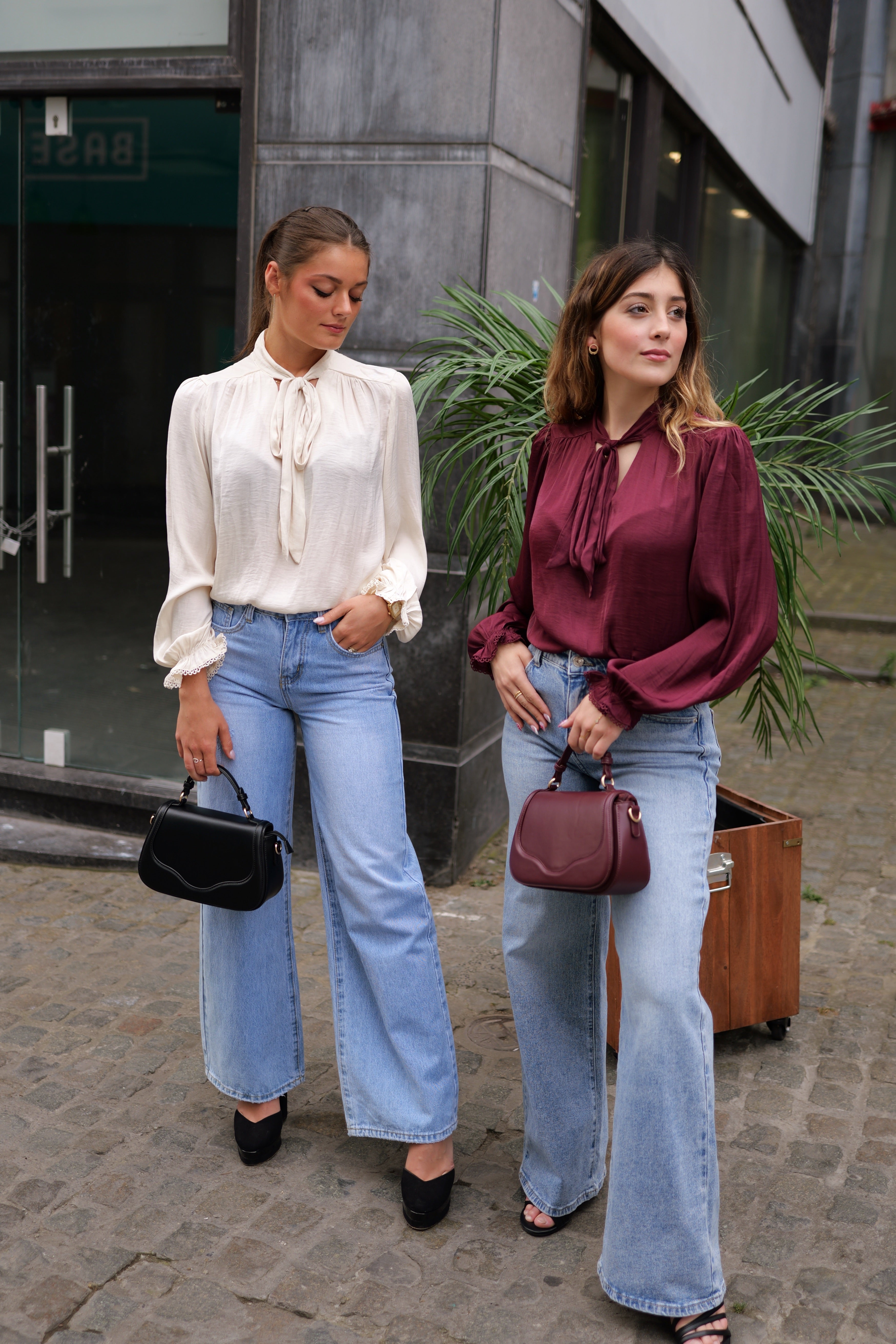 Blouse lavallière