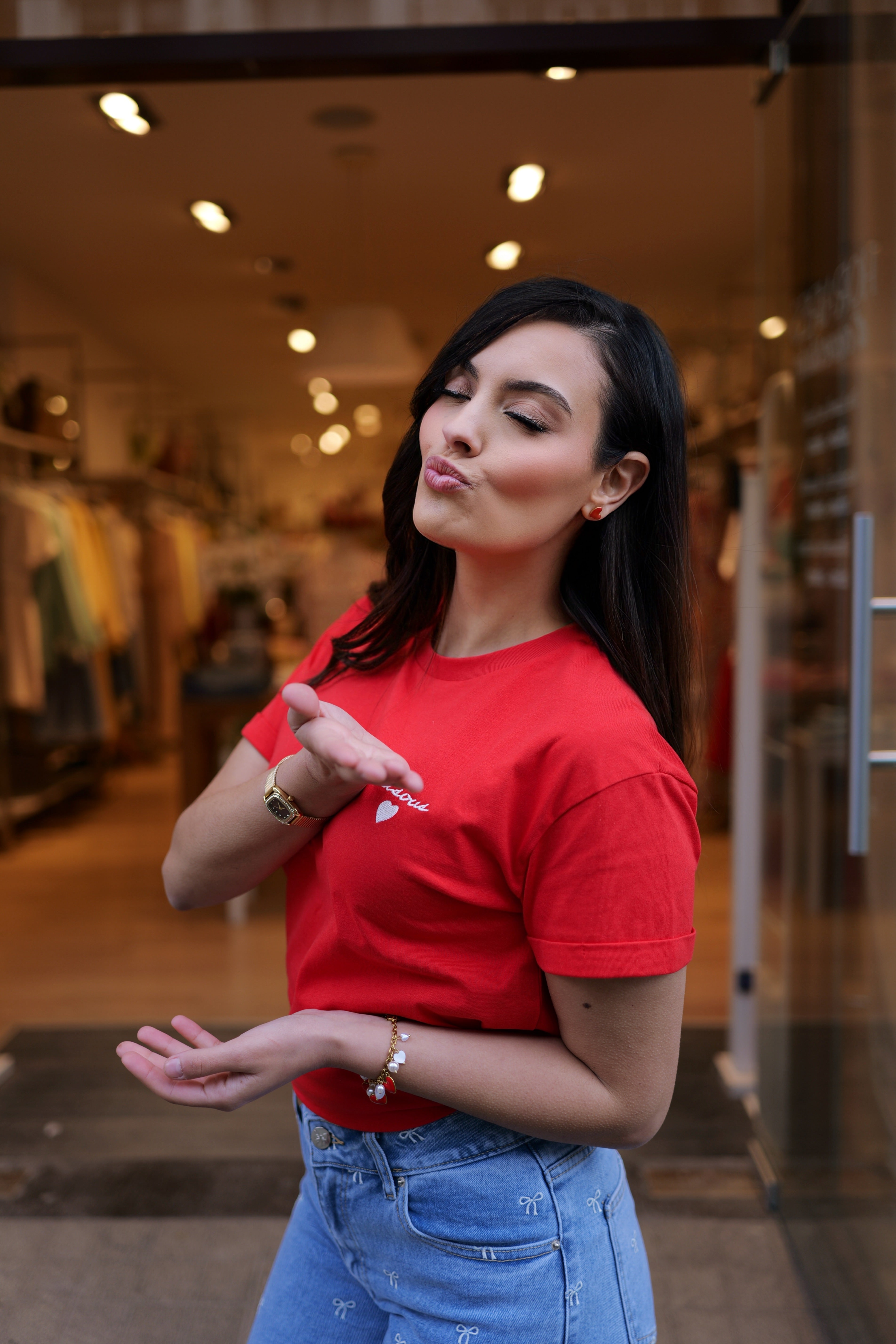 T-shirt rouge bisous