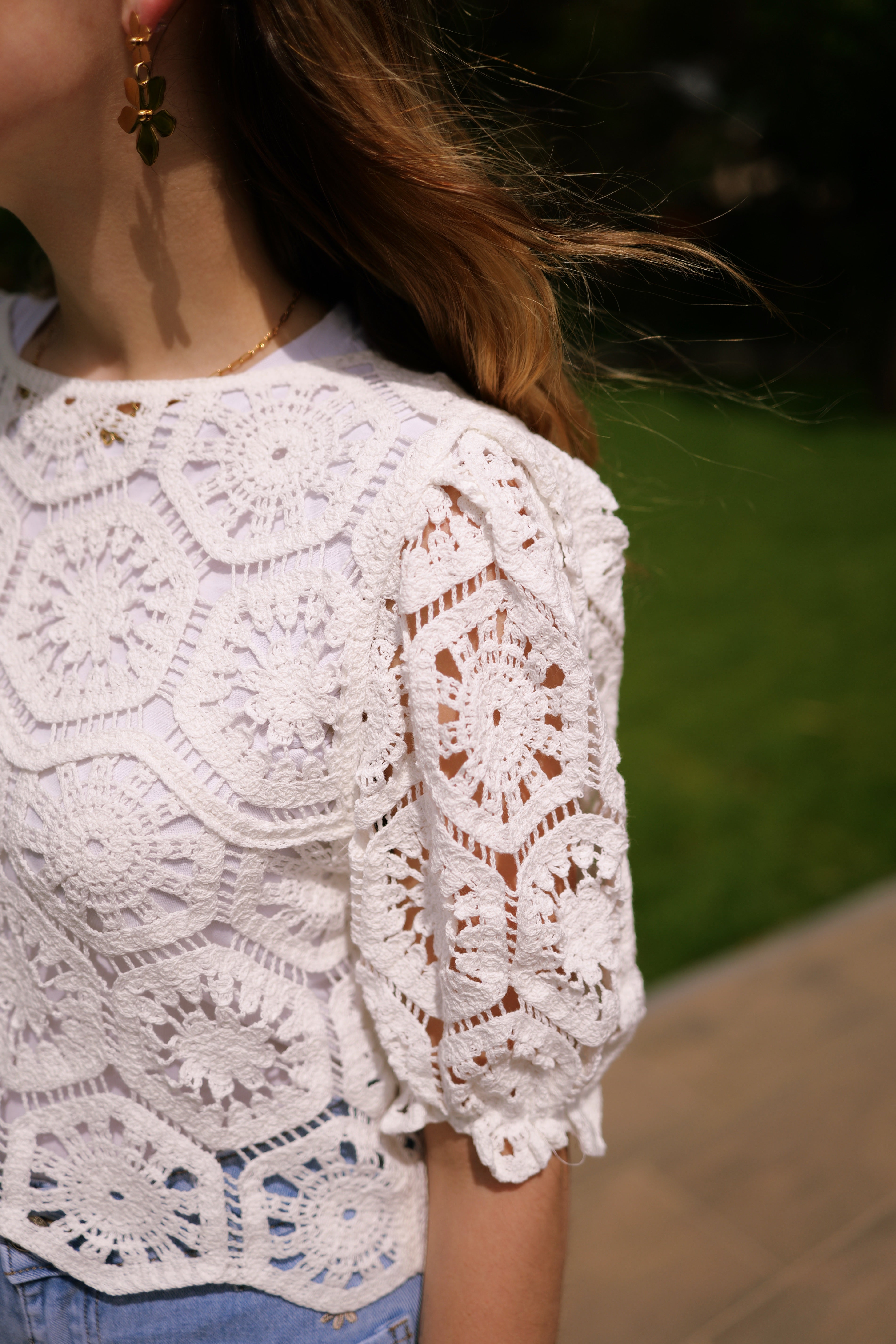 Blouse crochet blanche