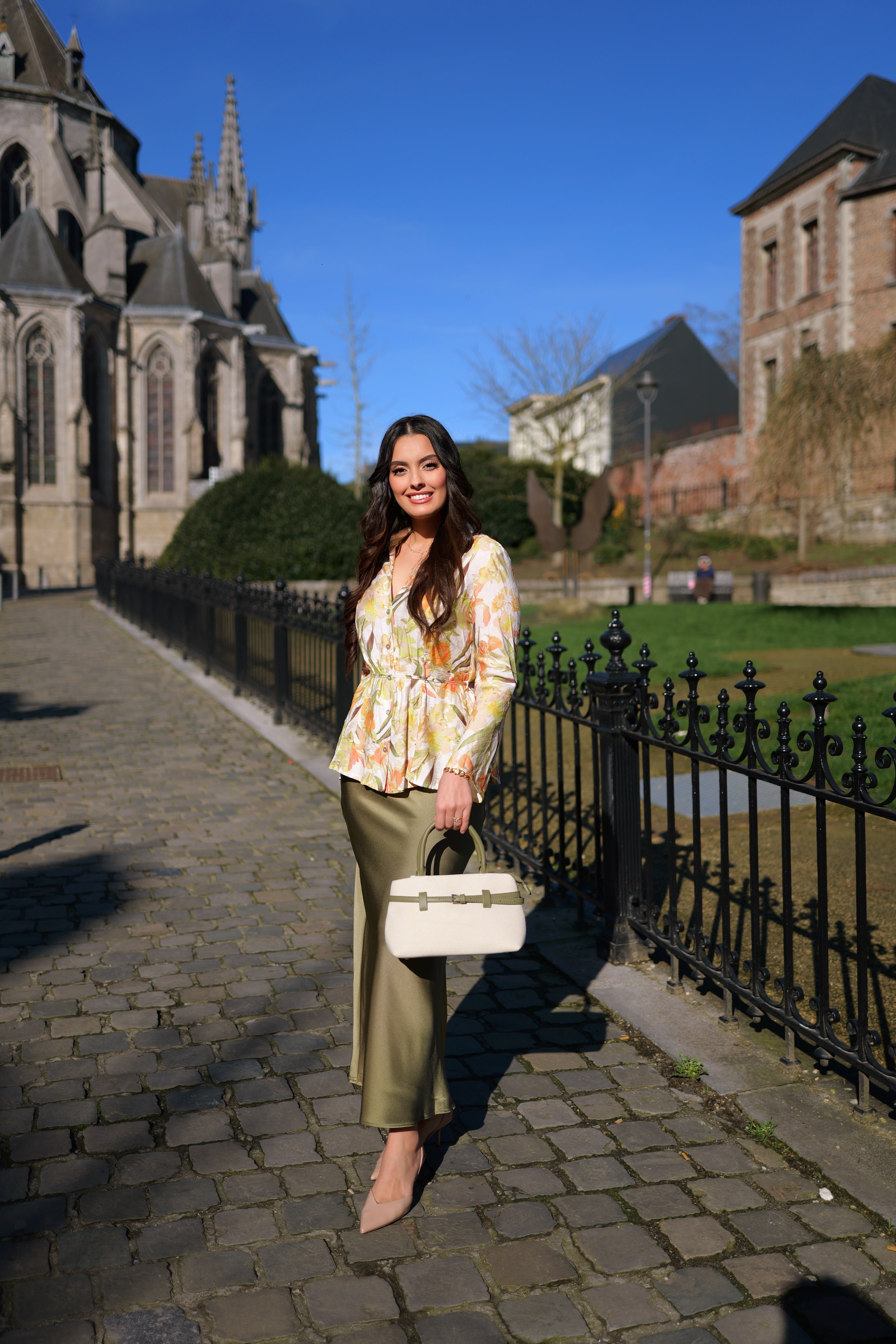 Chemise ceinturée fleurie