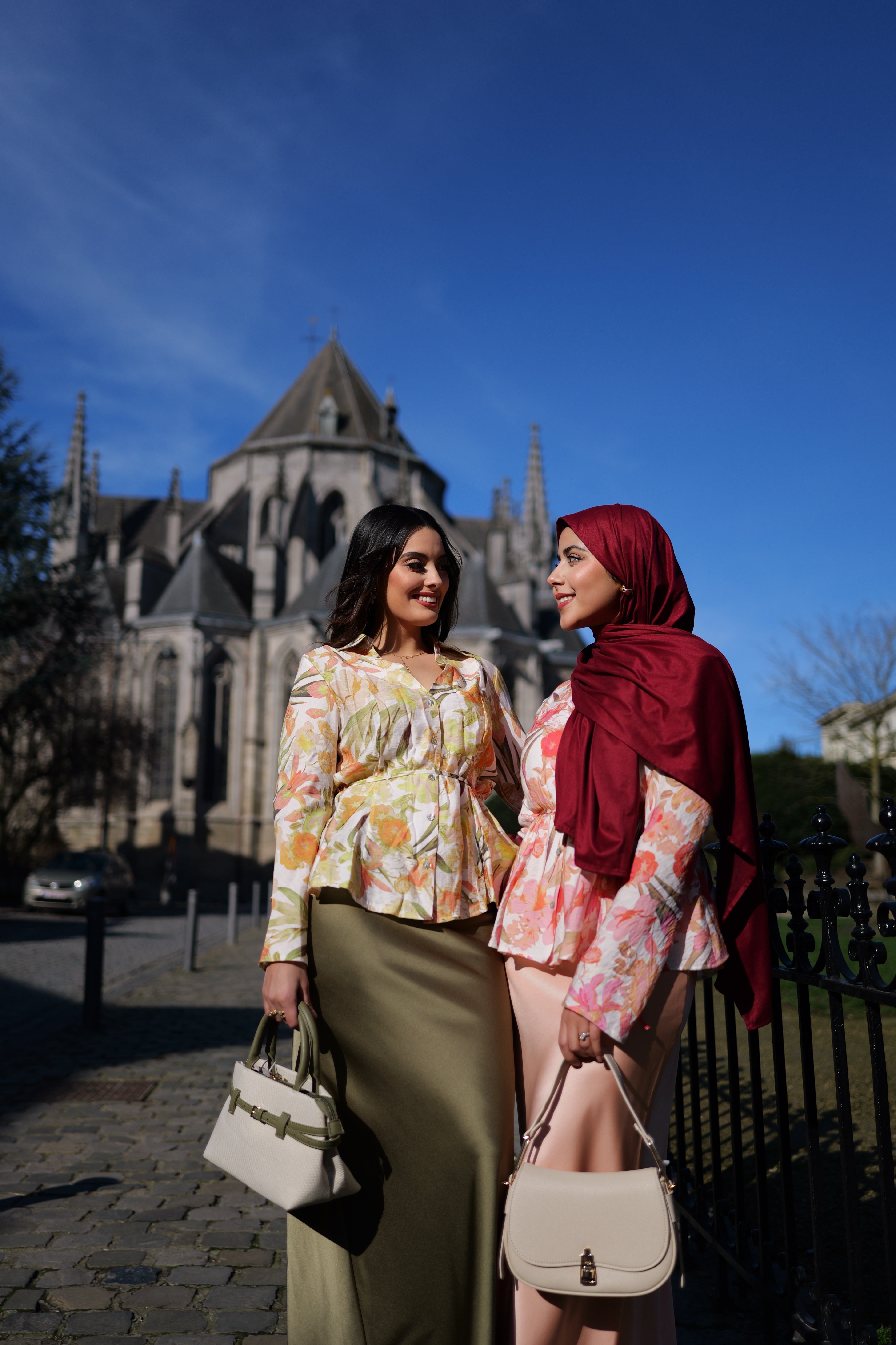 Chemise ceinturée fleurie