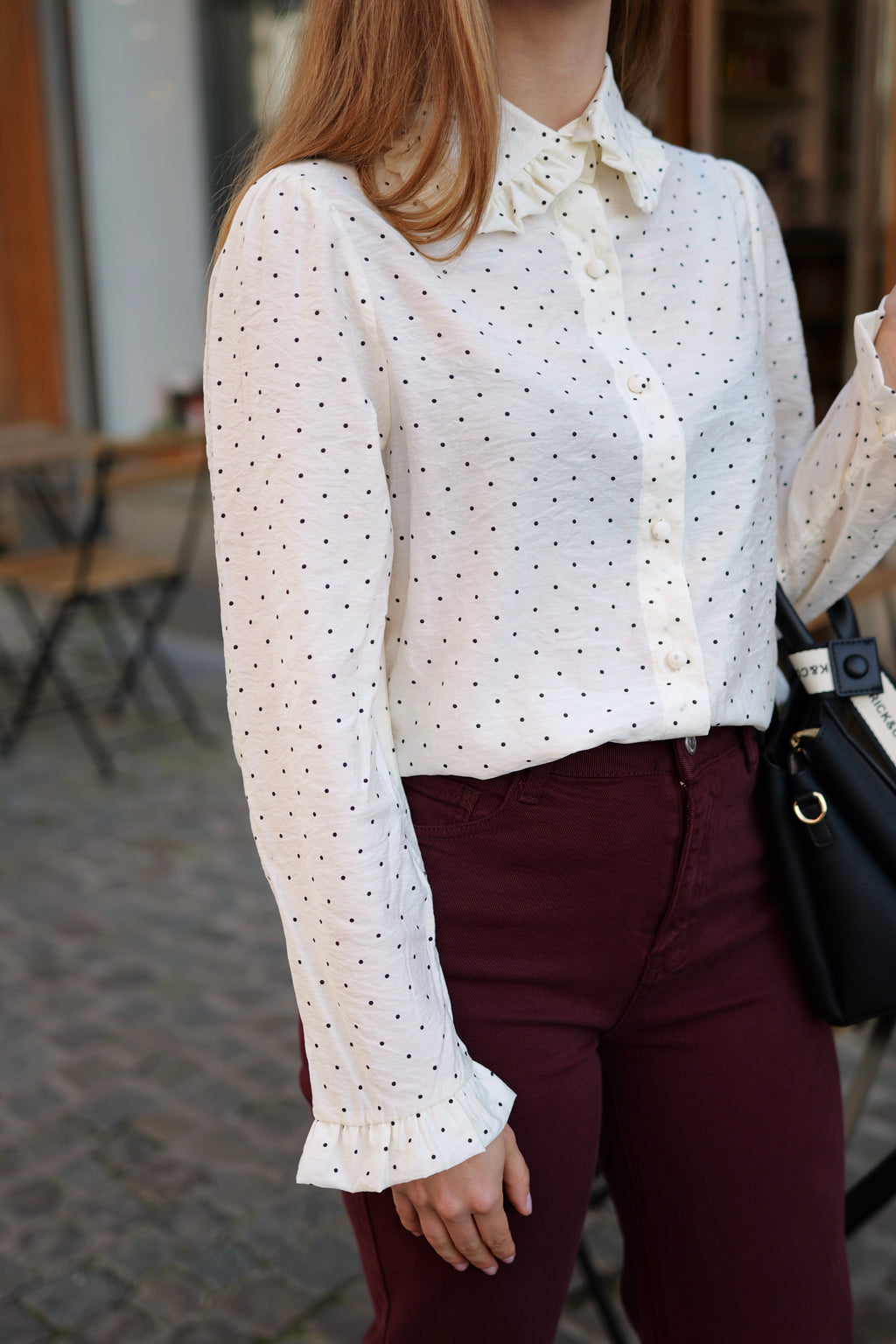 Blouse écrue à pois